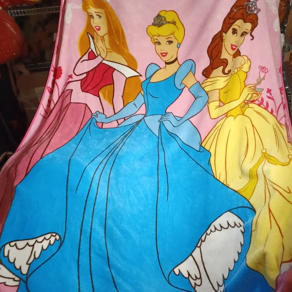 Vintage Y2K Disney Princess Plush Blanket Full Size Aurora Cinderella Belle
